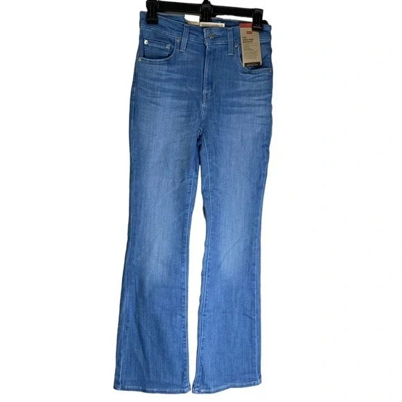 725 HIGH RISE BOOTCUT WOMEN'S JEANS Zip Fly Light Wash Size (2) 26”X30”